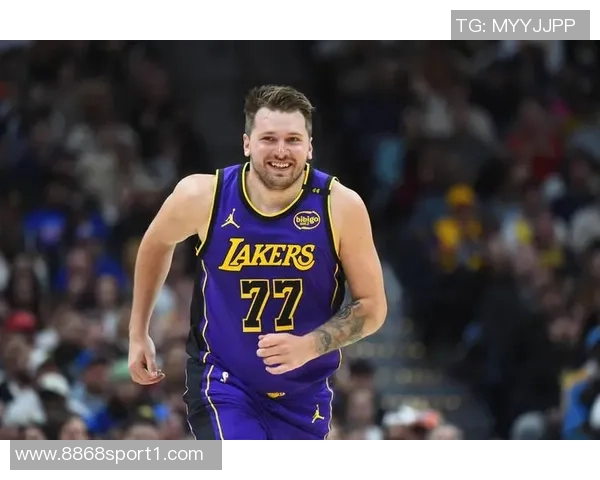 湖人客战猛龙东契奇因个人原因缺阵斯玛特因伤病管理缺席分析